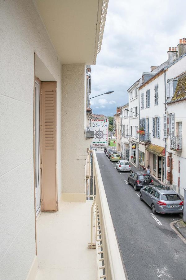 Le Dejoux - Appartement Avec Terrasse En Centre Ville Vichy Buitenkant foto