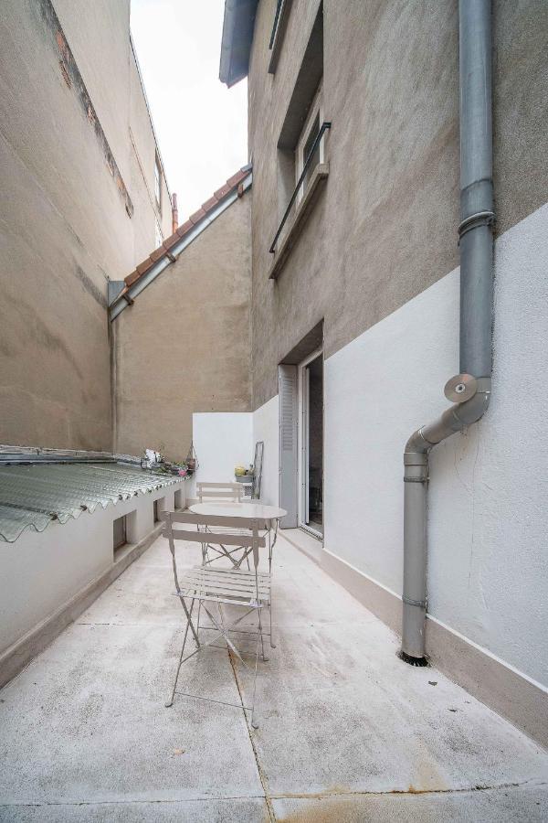 Le Dejoux - Appartement Avec Terrasse En Centre Ville Vichy Buitenkant foto